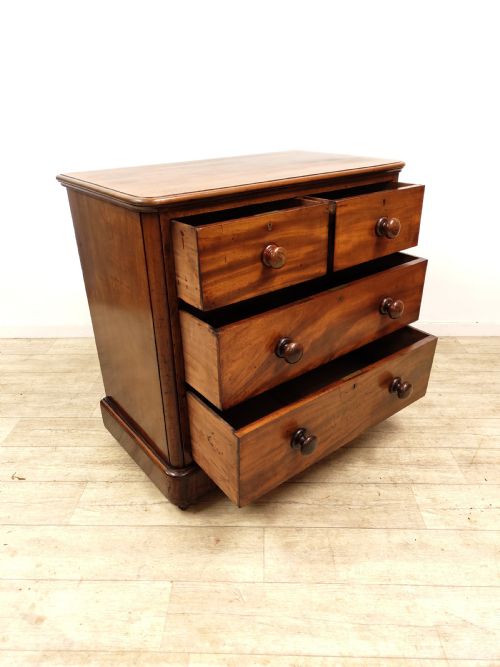 ANTIQUE VICTORIAN SOLID MAHOGANY CHEST OF DRAWERS BY JAS SHOOLBRED CO - ADDITIONAL PHOTO 6
