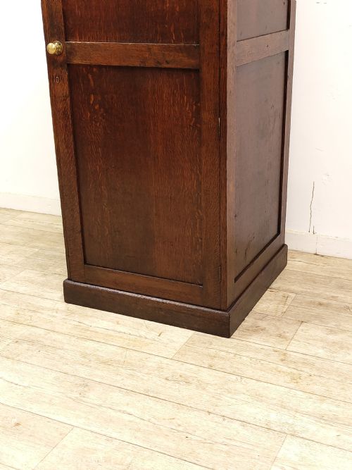 ANTIQUE EARLY 20TH CENTURY SOLID OAK SCHOOL CUPBOARD FROM AMPLEFORTH COLLEGE YORKSHIRE - ADDITIONAL PHOTO 3