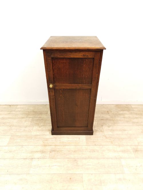 ANTIQUE EARLY 20TH CENTURY SOLID OAK SCHOOL CUPBOARD FROM AMPLEFORTH COLLEGE YORKSHIRE - ADDITIONAL PHOTO 4