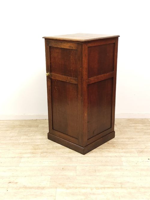 ANTIQUE EARLY 20TH CENTURY SOLID OAK SCHOOL CUPBOARD FROM AMPLEFORTH COLLEGE YORKSHIRE - ADDITIONAL PHOTO 9