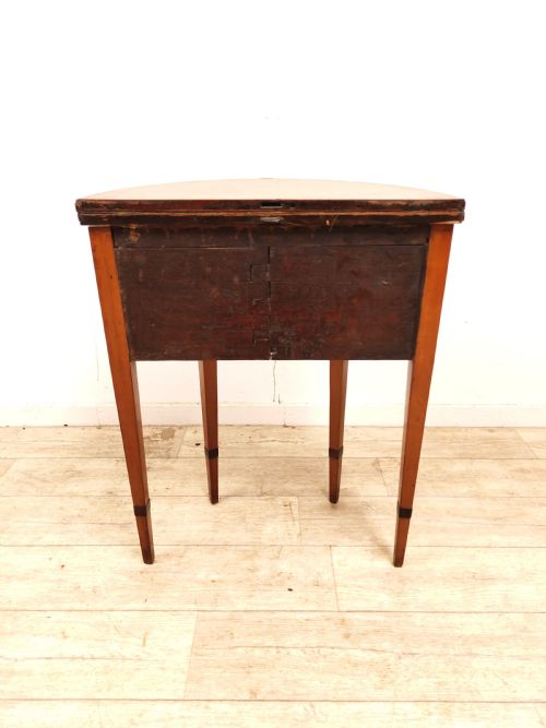 ANTIQUE LATE 18TH CENTURY SATINWOOD FOLD OVER DEMI LUNE GAMES TABLE - ADDITIONAL PHOTO 9