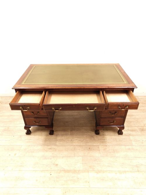 ANTIQUE EDWARDIAN CHIPPENDALE STYLE SOLID WALNUT LEATHER TOP PEDESTAL DESK - ADDITIONAL PHOTO 15