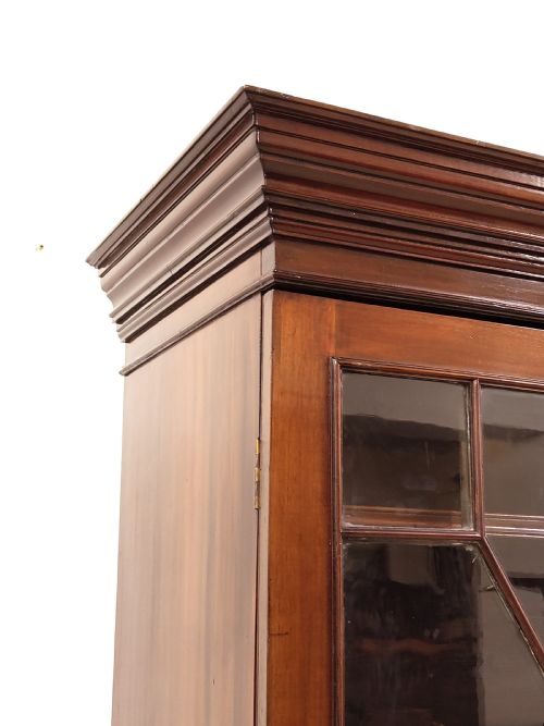 LARGE ANTIQUE SOLID MAHOGANY LATE GEORGIAN ASTRAGAL GLAZED ADJUSTABLE BOOKCASE - ADDITIONAL PHOTO 14