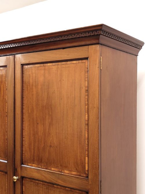 ANTIQUE EDWARDIAN SOLID MAHOGANY DOUBLE WARDROBE LINEN PRESS ARMOIRE COMPACTUM - ADDITIONAL PHOTO 8