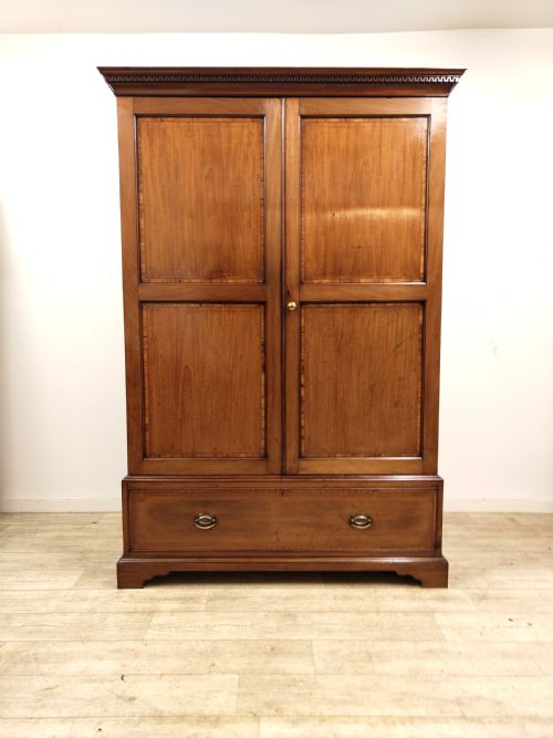 ANTIQUE EDWARDIAN SOLID MAHOGANY DOUBLE WARDROBE LINEN PRESS ARMOIRE COMPACTUM - ADDITIONAL PHOTO 14