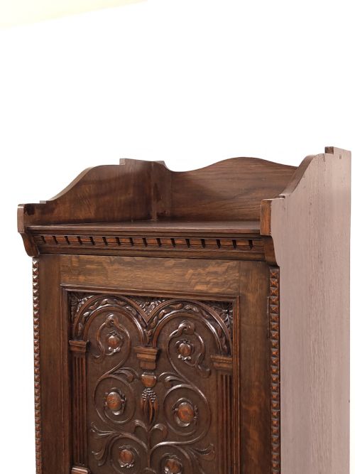 ANTIQUE SOLID CARVED OAK GEOMETRIC SINGLE HALL WARDROBE ARMOIRE COMPACTUM - ADDITIONAL PHOTO 6