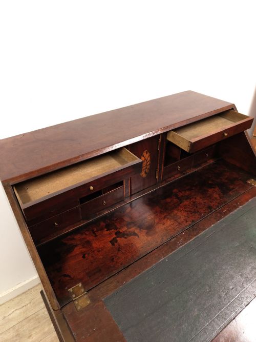 ANTIQUE GEORGIAN SOLID MAHOGANY WRITING BUREAU DESK CHEST - ADDITIONAL PHOTO 8