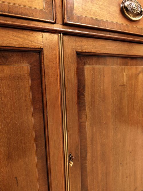 ANTIQUE EDWARDIAN MAHOGANY ASTRAGAL GLAZED ADJUSTABLE BOOKCASE ON CUPBOARD - ADDITIONAL PHOTO 3