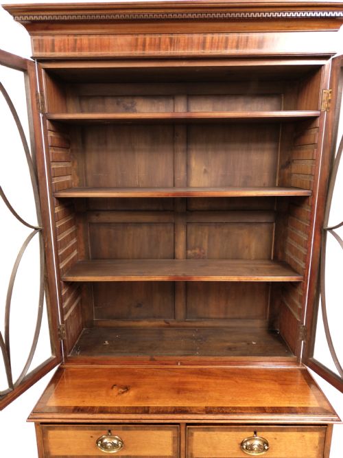 ANTIQUE EDWARDIAN MAHOGANY ASTRAGAL GLAZED ADJUSTABLE BOOKCASE ON CUPBOARD - ADDITIONAL PHOTO 16