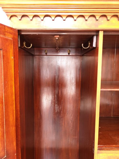 ANTIQUE EDWARDIAN SATIN MAHOGANY WARDROBE ARMOIRE COMPACTUM - ADDITIONAL PHOTO 12