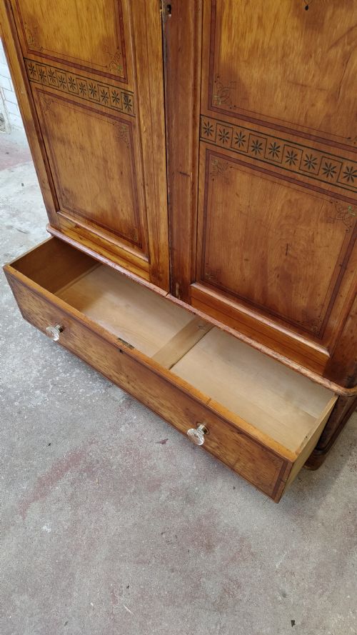 ANTIQUE VICTORIAN AESTHETIC PINE DOUBLE WARDROBE COMPACTUM ARMOIRE - ADDITIONAL PHOTO 9