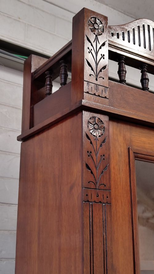 ANTIQUE EDWARDIAN ART NOVEAU WALNUT BOOKCASE ON CUPBOARD - ADDITIONAL PHOTO 3