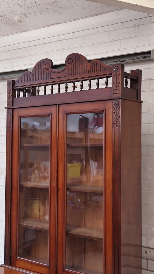 ANTIQUE EDWARDIAN ART NOVEAU WALNUT BOOKCASE ON CUPBOARD - ADDITIONAL PHOTO 15