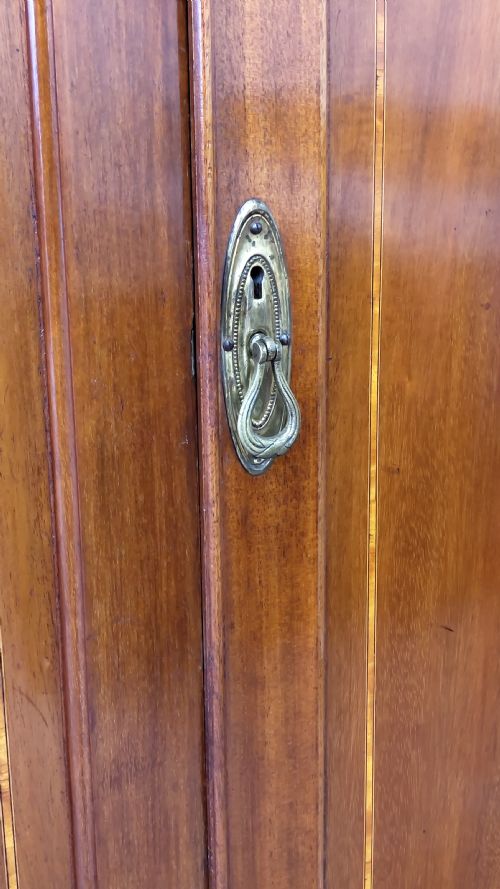 DIMINUTIVE ANTIQUE EDWARDIAN INLAID SATIN MAHOGANY DOUBLE WARDROBE ARMOIRE COMPACTUM - ADDITIONAL PHOTO 11