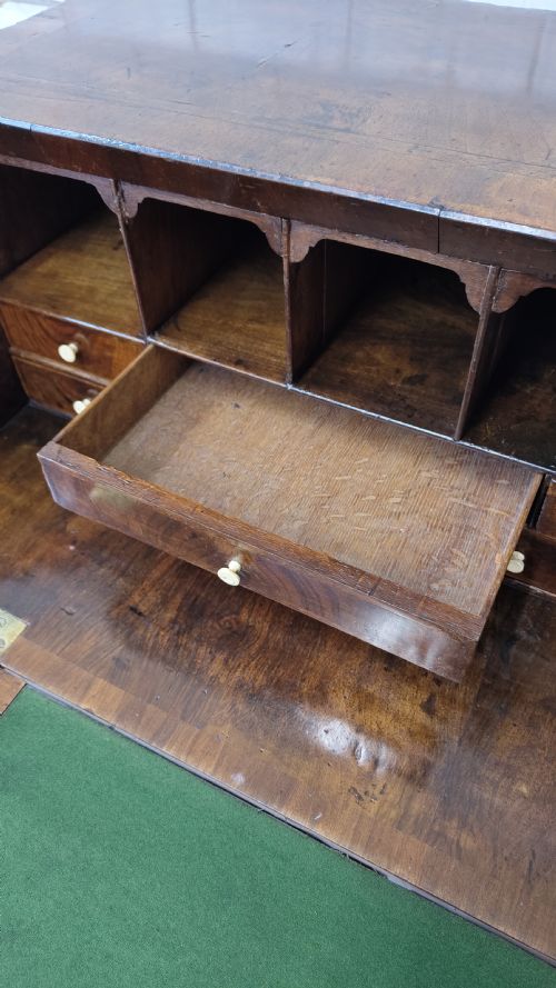 ANTIQUE QUEEN ANNE PERIOD SOLID WALNUT WRITING BUREAU ON CHEST - ADDITIONAL PHOTO 11