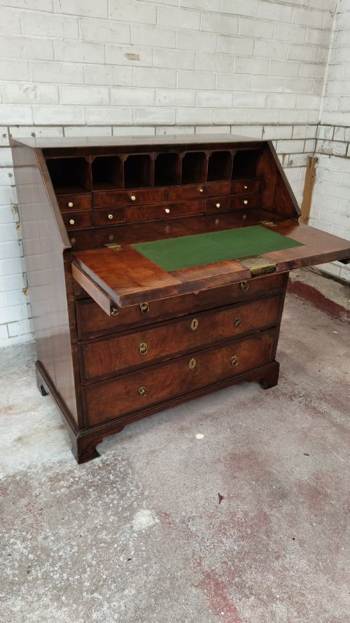 ANTIQUE QUEEN ANNE PERIOD SOLID WALNUT WRITING BUREAU ON CHEST - ADDITIONAL PHOTO 12