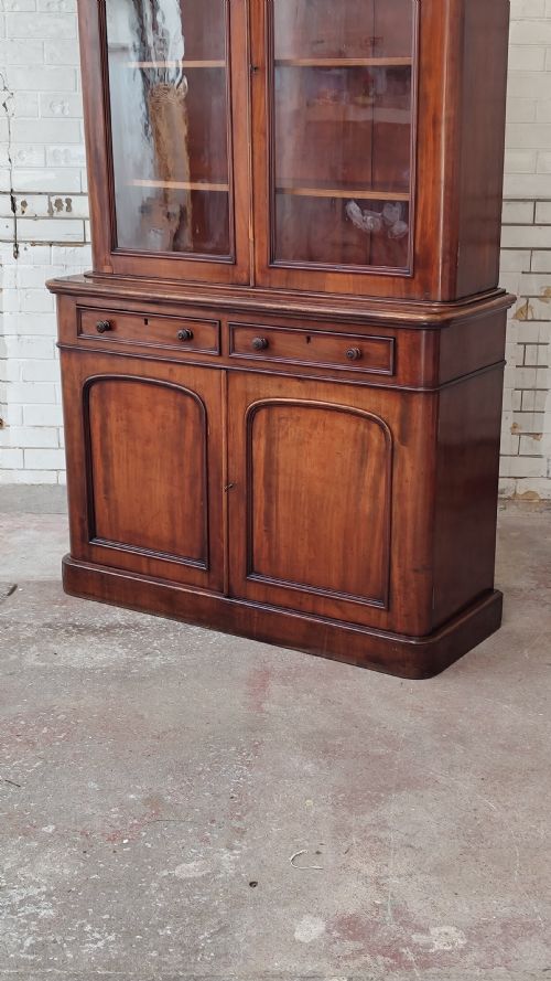 ANTIQUE VICTORIAN MAHOGANY GLAZED ADJUSTABLE BOOKCASE ON CUPBOARD - ADDITIONAL PHOTO 1