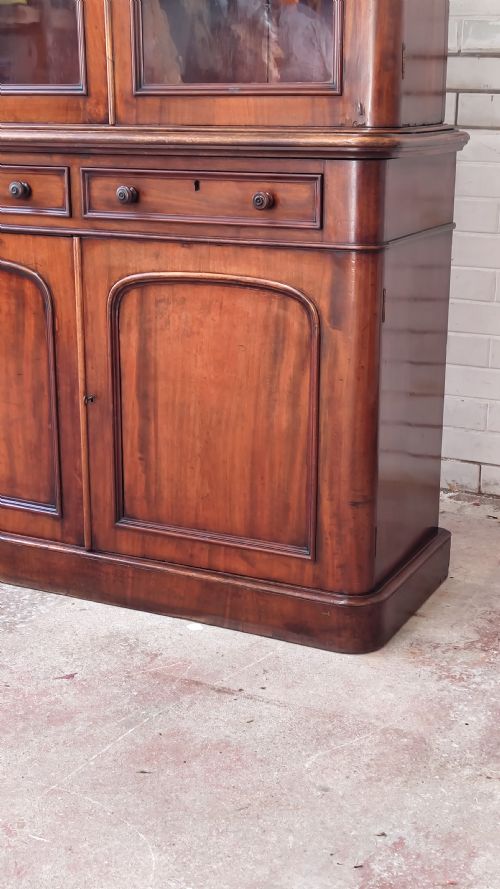 ANTIQUE VICTORIAN MAHOGANY GLAZED ADJUSTABLE BOOKCASE ON CUPBOARD - ADDITIONAL PHOTO 7