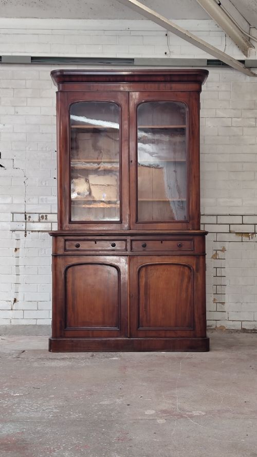 ANTIQUE VICTORIAN MAHOGANY GLAZED ADJUSTABLE BOOKCASE ON CUPBOARD - ADDITIONAL PHOTO 8