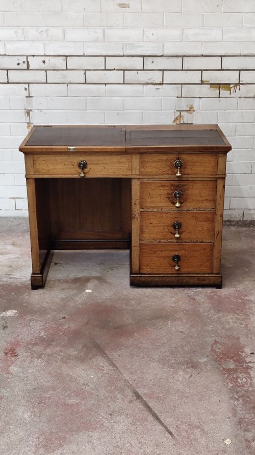 ANTIQUE VICTORIAN MAHOGANY LEATHER TOP SHIPS DESK PURPORTEDLY FROM THE LAST CZAR OF RUSSIA'S YACHT - ADDITIONAL PHOTO 8