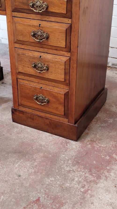 ANTIQUE EDWARDIAN WALNUT WORK OFFICE PEDESTAL DESK - ADDITIONAL PHOTO 3