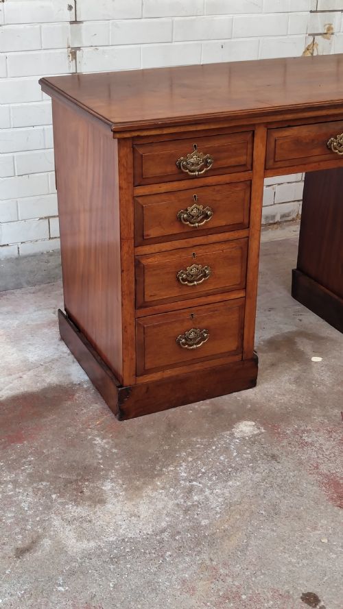 ANTIQUE EDWARDIAN WALNUT WORK OFFICE PEDESTAL DESK - ADDITIONAL PHOTO 10