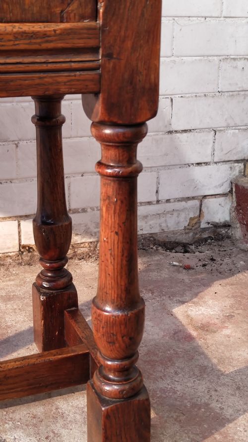 EARLY 20TH CENTURY JACOBEAN STYLE GEOMETRIC SOLID GOLDEN OAK CUPBOARD SIDEBOARD - ADDITIONAL PHOTO 1