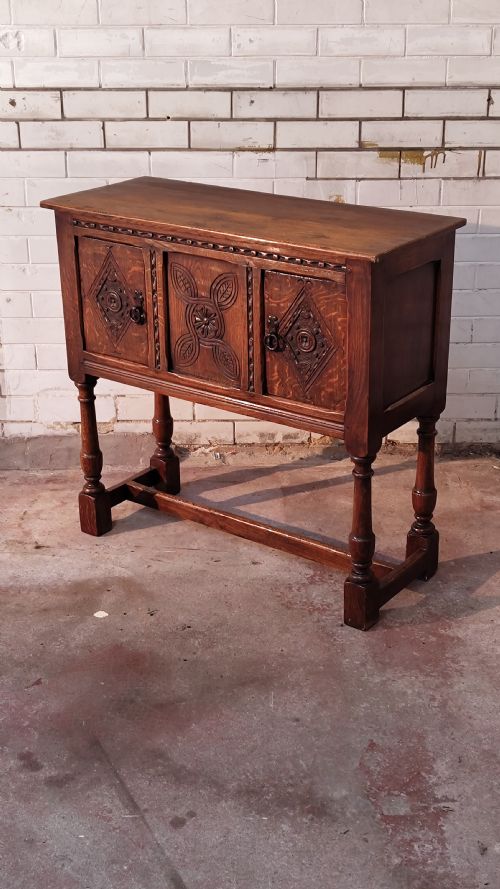 early 20th century jacobean style geometric solid golden oak cupboard sideboard - CATEGORY: ANTIQUE CUPBOARDS - DATED 1930