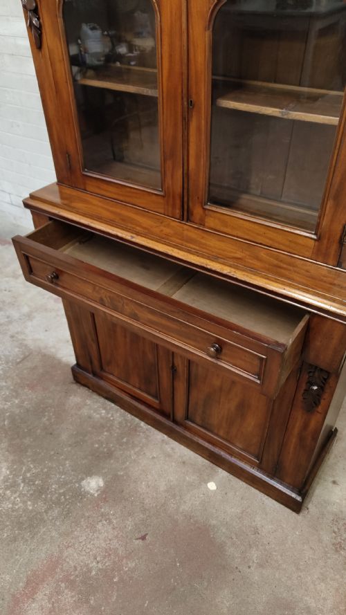 ANTIQUE VICTORIAN MAHOGANY CHIFFONIER AND CABINET - ADDITIONAL PHOTO 3