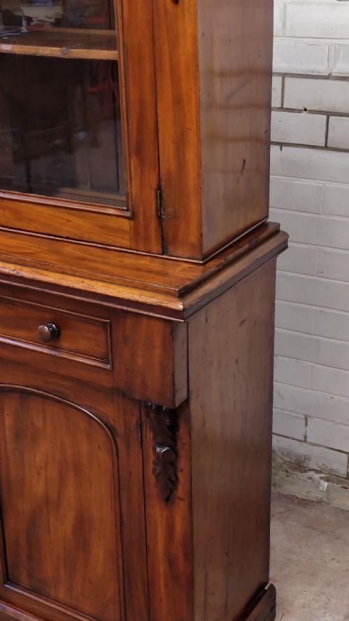 ANTIQUE VICTORIAN MAHOGANY CHIFFONIER AND CABINET - ADDITIONAL PHOTO 5