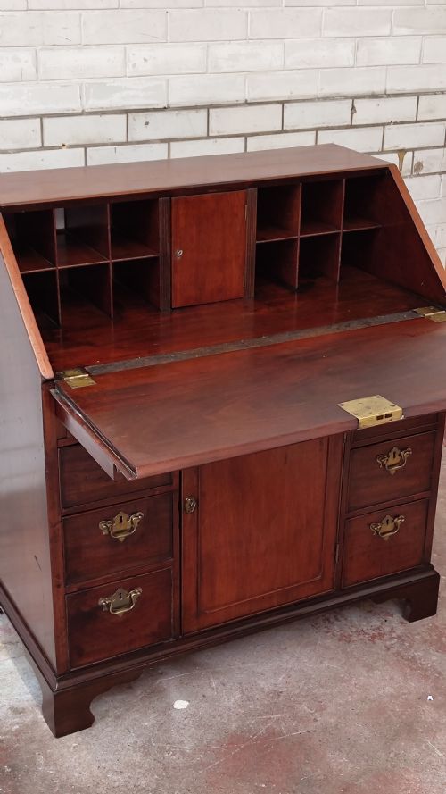 ANTIQUE GEORGIAN SOLID MAHOGANY WRITING BUREAU CHEST - ADDITIONAL PHOTO 10