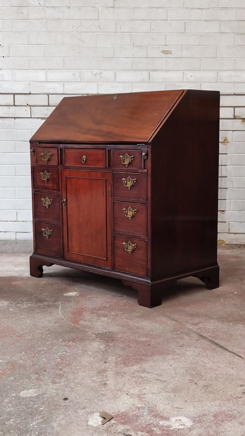 antique georgian solid mahogany writing bureau chest - CATEGORY: ANTIQUE BUREAU - DATED GEORGIAN