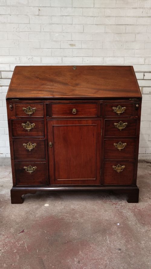 ANTIQUE GEORGIAN SOLID MAHOGANY WRITING BUREAU CHEST - ADDITIONAL PHOTO 4