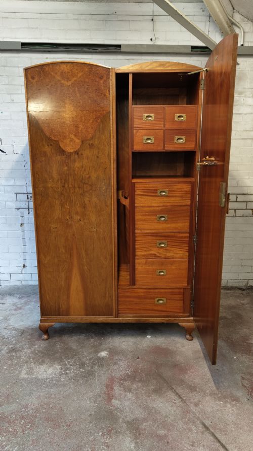 ANTIQUE ART DECO BOOKMATCHED BURR WALNUT DOUBLE WARDROBE ARMOIRE - ADDITIONAL PHOTO 4