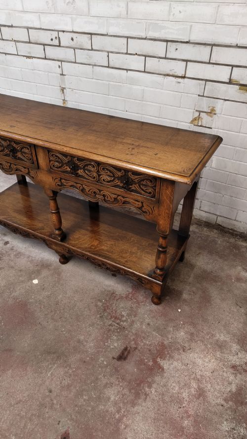 EARLY 20TH CENTURY SOLID CARVED OAK SIDEBOARD CONSOLE - ADDITIONAL PHOTO 2