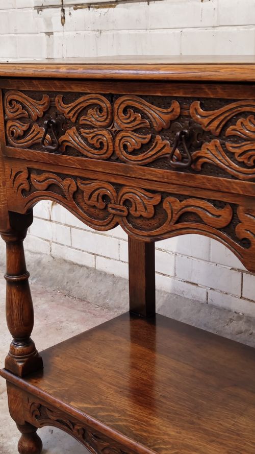 EARLY 20TH CENTURY SOLID CARVED OAK SIDEBOARD CONSOLE - ADDITIONAL PHOTO 5