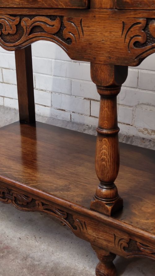 EARLY 20TH CENTURY SOLID CARVED OAK SIDEBOARD CONSOLE - ADDITIONAL PHOTO 7