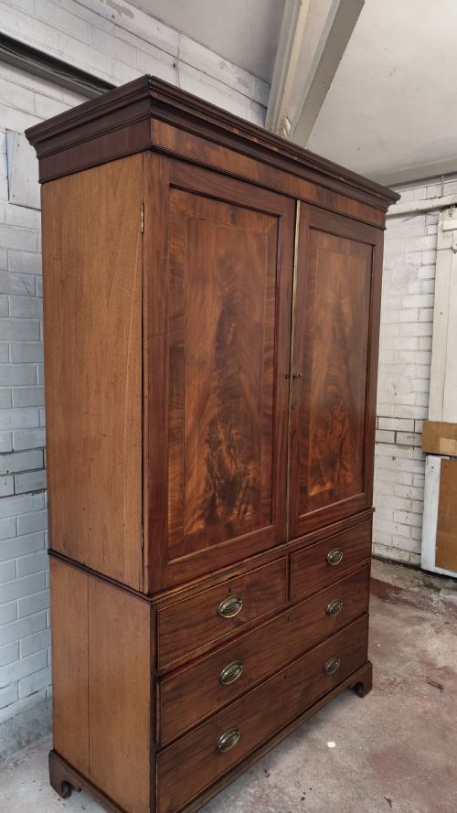 ANTIQUE GEORGIAN REGENCY FLAME MAHOGANY LINEN PRESS ARMOIRE COMPACTUM - ADDITIONAL PHOTO 6