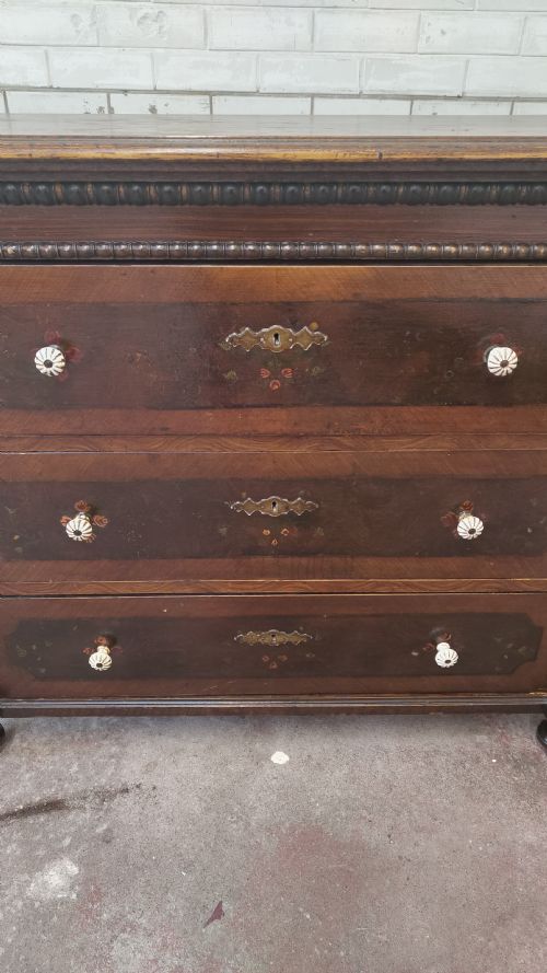 ANTIQUE 19TH CENTURY FRENCH CONTINENTAL SCUMBLED AND HAND PAINTED PINE CHEST OF DRAWERS - ADDITIONAL PHOTO 2