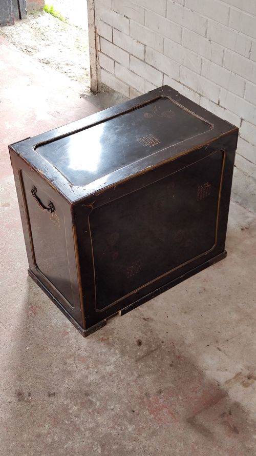 ANTIQUE MEJI PERIOD JAPANESE LACQUERED MULTI DRAWER CABINET - ADDITIONAL PHOTO 9