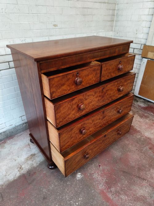 SUPERB ANTIQUE VICTORIAN PLUM PUDDING MAHOGANY CHEST OF DRAWERS - ADDITIONAL PHOTO 1