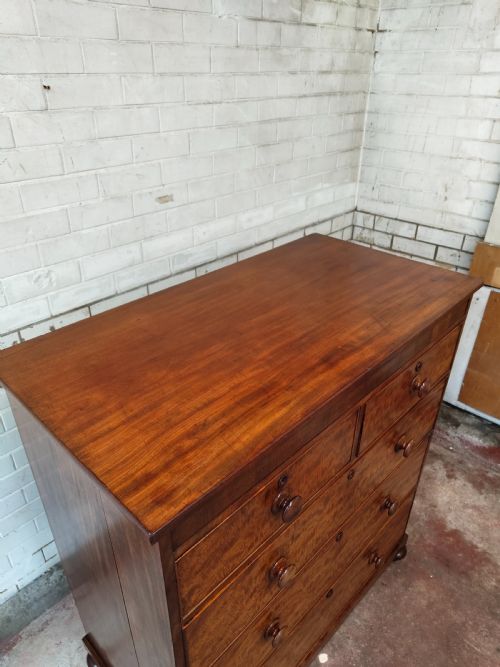 SUPERB ANTIQUE VICTORIAN PLUM PUDDING MAHOGANY CHEST OF DRAWERS - ADDITIONAL PHOTO 3