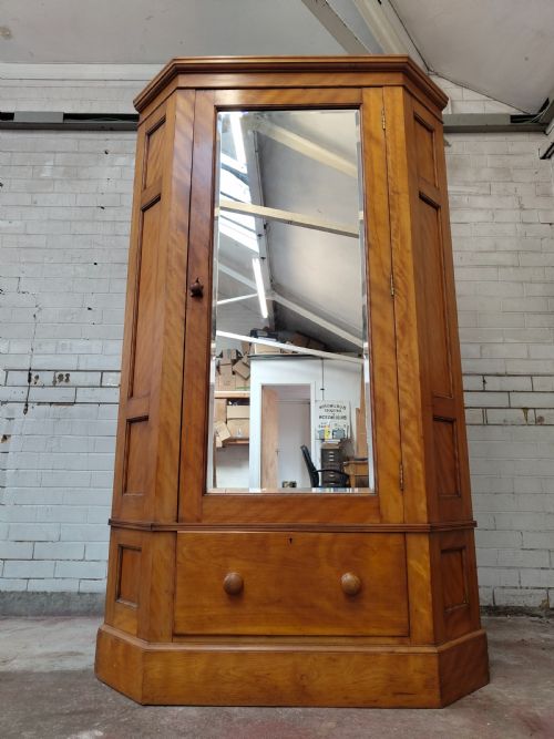 ANTIQUE VICTORIAN SATINWOOD BIRCH CORNER WARDROBE COMPACTUM ARMOIRE - ADDITIONAL PHOTO 9