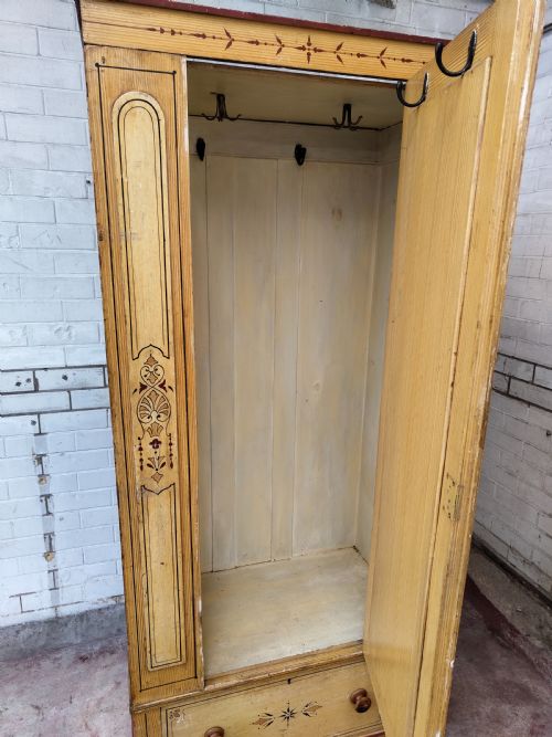 ANTIQUE VICTORIAN AESTHETIC MOVEMENT PAINTED SCUMBLED PINE SINGLE HALL WARDROBE - ADDITIONAL PHOTO 13