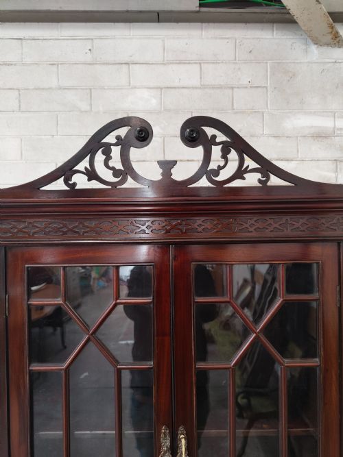 ANTIQUE EDWARDIAN CHIPPENDALE STYLE MAHOGANY DISPLAY CABINET ON STAND - ADDITIONAL PHOTO 11