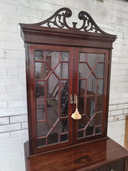 ANTIQUE EDWARDIAN CHIPPENDALE STYLE MAHOGANY DISPLAY CABINET ON STAND - ADDITIONAL PHOTO 13
