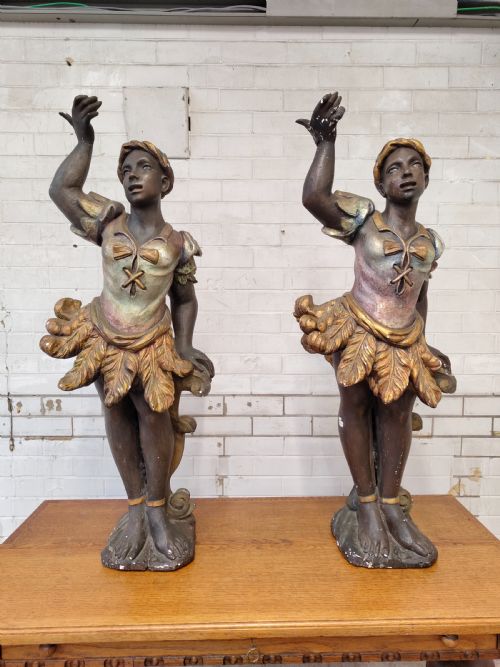 LARGE ANTIQUE PAIR OF EARLY 20TH CENTURY CHALKWARE POLYCHROME PAINTED VENETIAN BLACKAMOOR FIGURES - ADDITIONAL PHOTO 2
