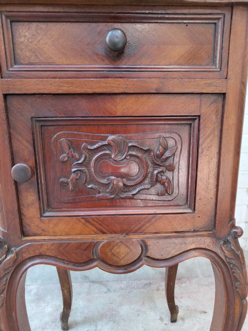 ANTIQUE PAIR OF FRENCH SOLID MAHOGANY MARBLE TOP BEDSIDE TABLES CABINETS - ADDITIONAL PHOTO 1