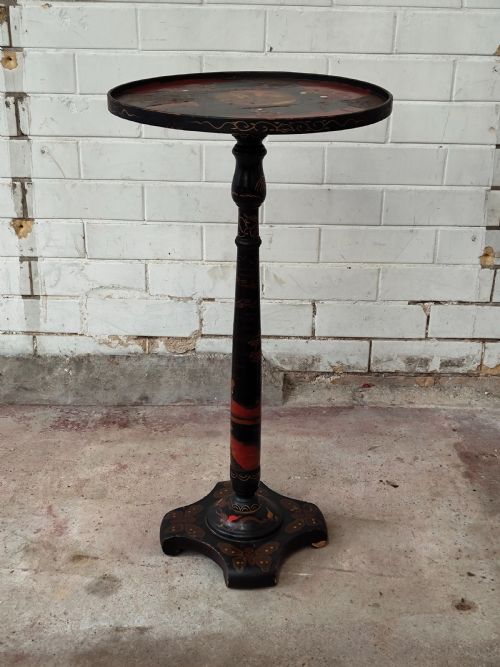 ANTIQUE EARLY 20TH CENTURY CHINOISERIE LACQUERED WINE TABLE - ADDITIONAL PHOTO 3