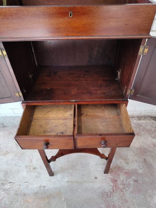 ANTIQUE 19TH CENTURY SOLID MAHOGANY CAMPAIGN CABINET ON STAND - ADDITIONAL PHOTO 2